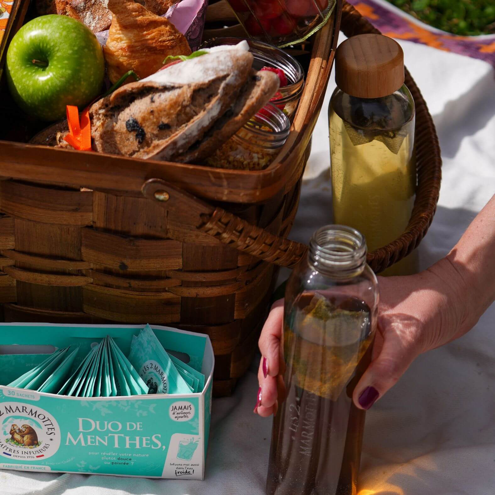 Infusion fraîche à boire l'été : Duo de Menthes